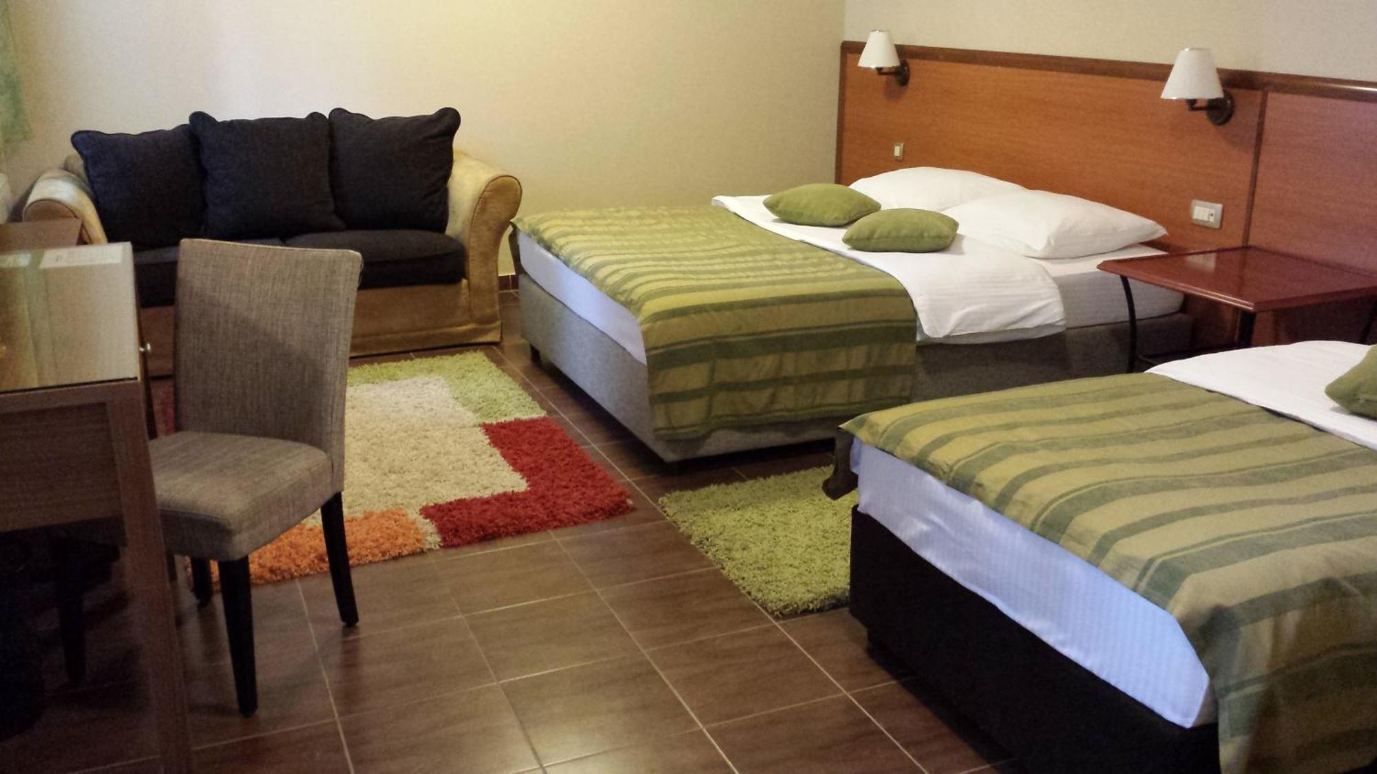 Hotel 1000 Ruza Beograd Værelse billede